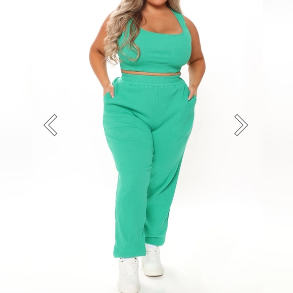 Fashion Nova Pants - Jogger Set